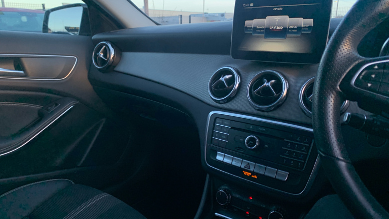 Mercedes-Benz GLA 180 Urban Edition 5dr Auto Petrol Hatchback